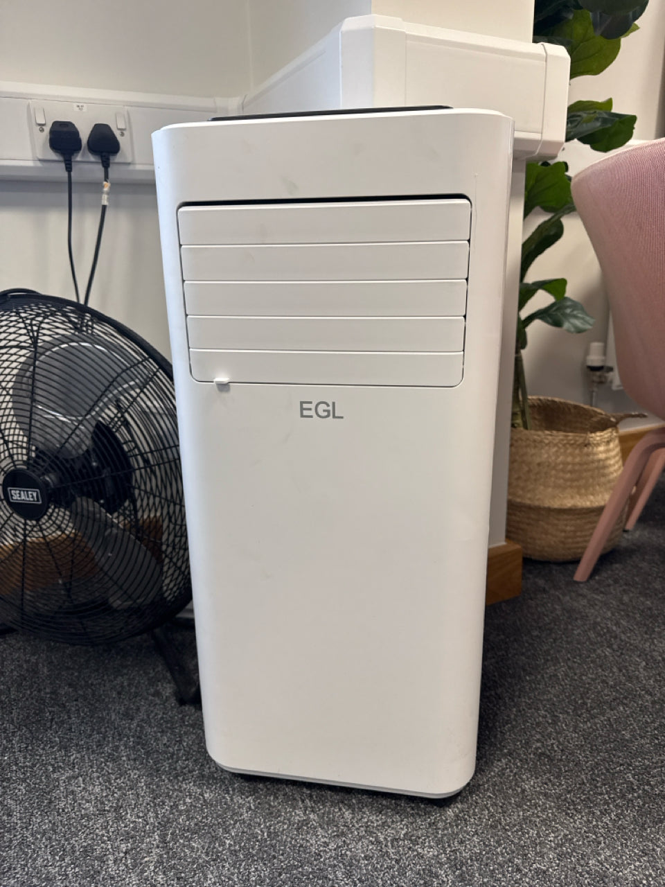 EGL 3 in 1 Portable Air Conditioner, dehumidifier and fan